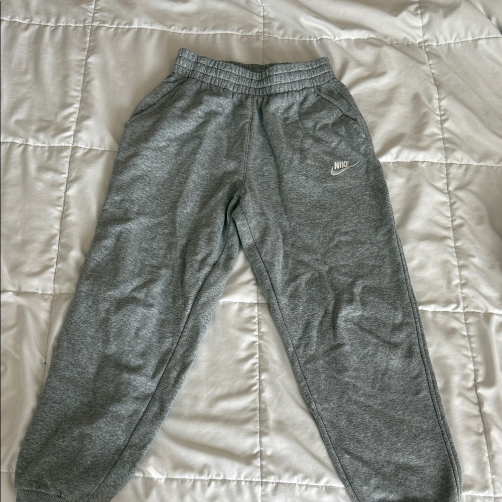 Nike Kids Heather Gray Joggers